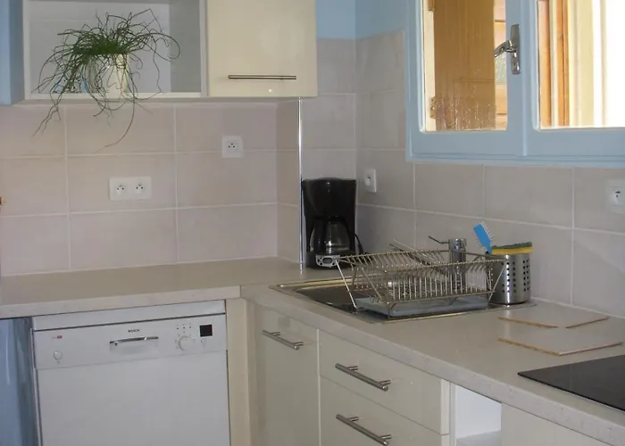 Appartement Proche De La *